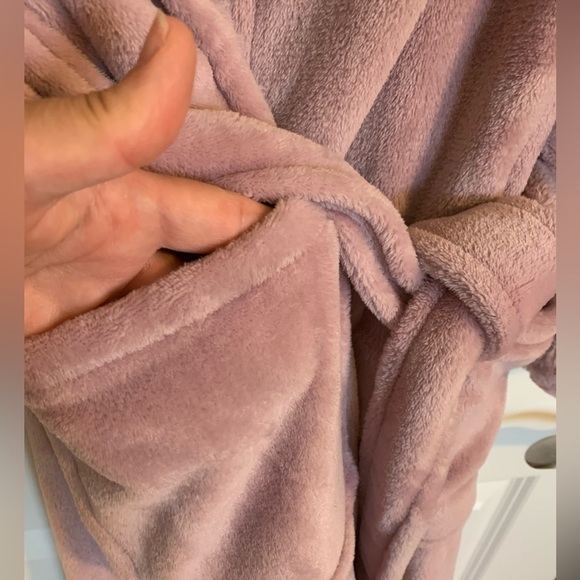 Carole Hockman robe luxurious wrap mauve faux fur size medium patch pockets NWOT - Picture 12 of 16